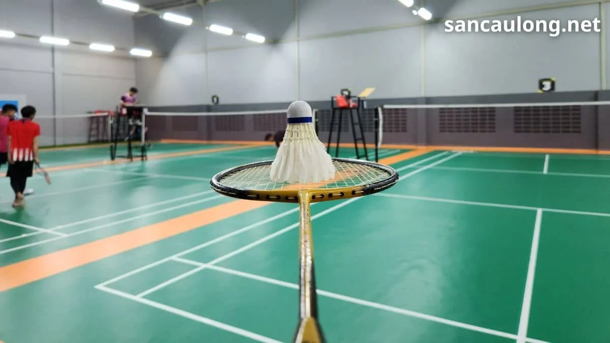 Chi phí xây sân cầu lông 2026