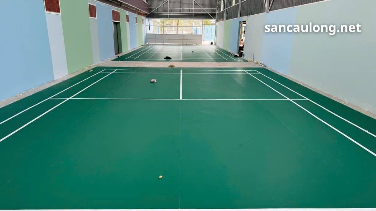 thi công sân cầu lông